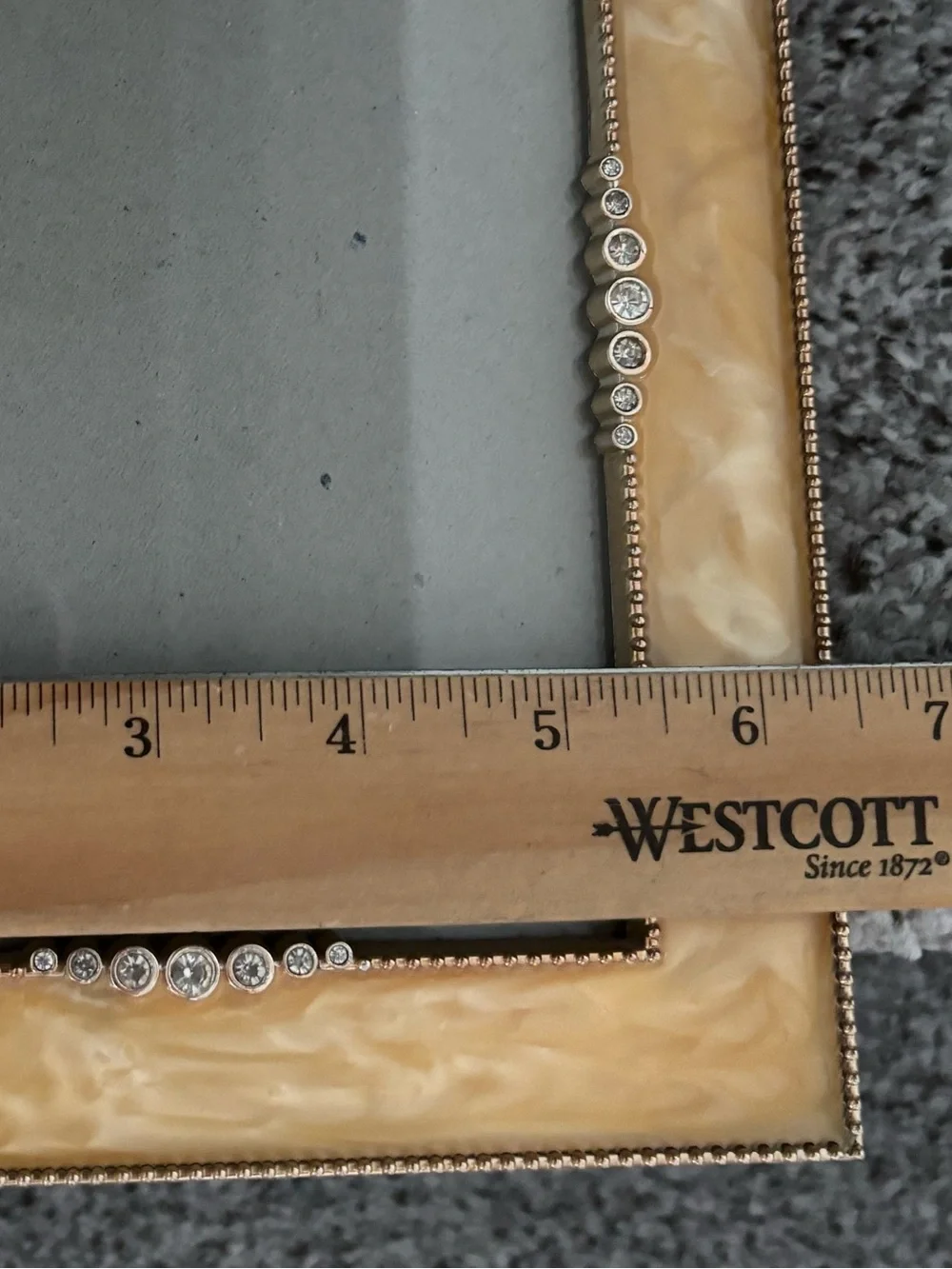 SET Of 2, Heirloom 5 X 7 Picture Frames, Honey Amber Swirl Epoxy, Rhinestones